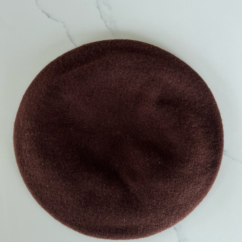 New without tags Barairo No Boushi Tokyo 100% high quality wool.